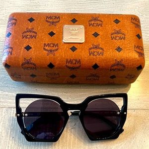MCM Black 48mm Round Sunglasses